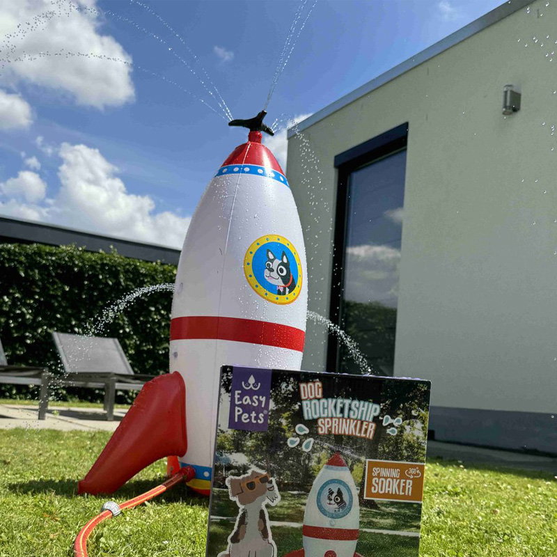 Easypets Summer Rocketship Sprinkler
